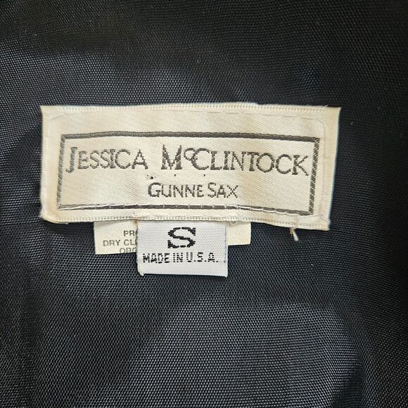 GUNNE SAX Black Velvet Jacket Small Short Crop Shrug Bolero Jessica Mclintock - Picture 5 of 6